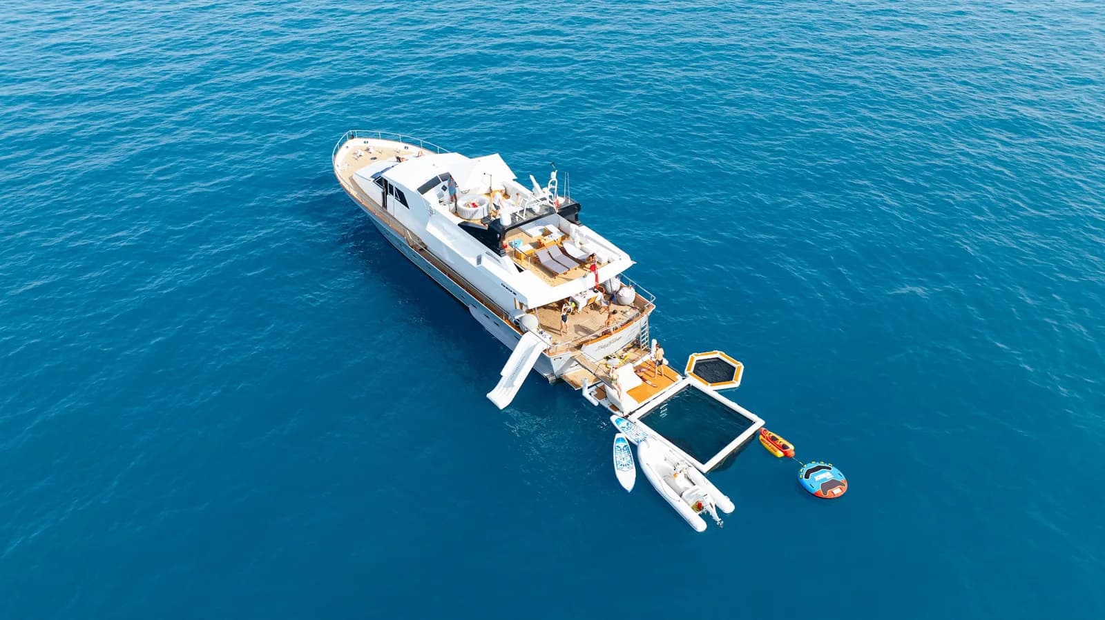 CANADOS 90 – Yacht 27.13 m – Image n°1