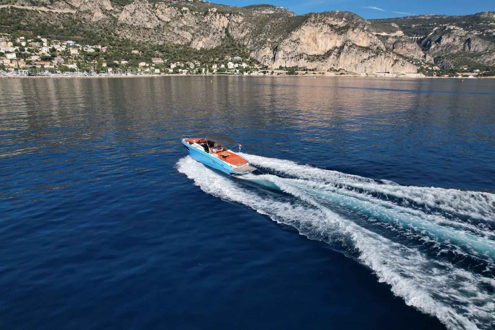 CRANCHI E 30 – Yacht 9.75 m – Image n°1