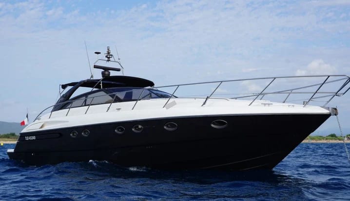 PRINCESS PRINCESS V55 – Yacht 16.76 m – Image n°1