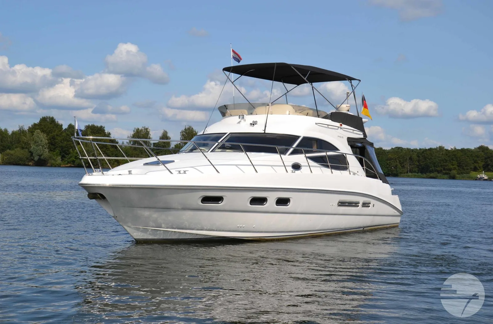 SEALINE SEALINE F42 – Yacht 12.88 m – Image n°1