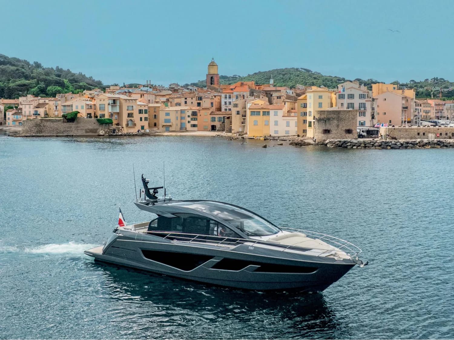 SUNSEEKER PREDATOR 65 – Yacht 20 m – Image n°1